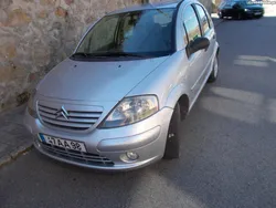 Citroën C3 1.1 16v bom e bonito