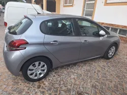 Peugeot 208 Peugeot 208 PureTech 68 Like
