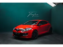 RENAULT MEGANE 3RS Phase 3 2.0L 265ch / Châssis CUP / Rouge VIF / Recaro / Ligne Akrapovic