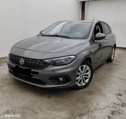 Fiat Tipo 1.6 MultiJet Mirror