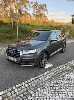Audi Q7 SQ7