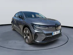 Renault Megane E-TECH (5) equilibre EV60 220ch optimum charge -B