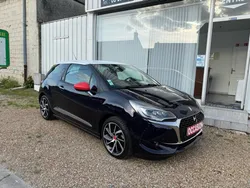 DS 3 1.2 130 ch 99325 km 07/2017 Ines de la Fressange PARIS