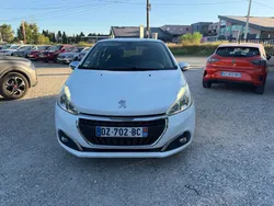Peugeot 208 208 faible kilometres 1.6 HDI