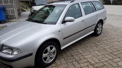 Skoda Octavia Combi (1U)