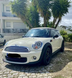 MINI Cooper D 1.6 112CV