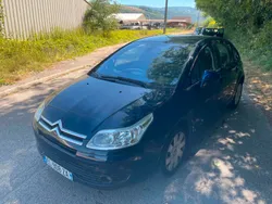 Citroën C4 1.6 hdi (6) CV 110CH ‘‘ 175000 ’’ KM EXCLUSIVE AMBIANCE PACK CLIM CT OK TRÈS ÉCONOMIQUE ATTELAGE REMORQUE KIT DISTRIBUTION + KIT EMBRAYAGE NEUF