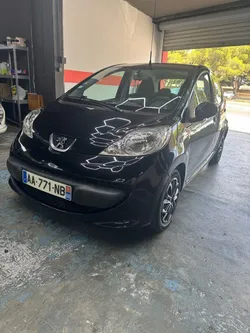 PEUGEOT 107 CLIM 5 PORTES - GARANTIE 3 mois