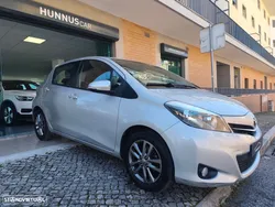 Toyota Yaris 1.0 VVT-i Comfort +PS Style +P.Techno