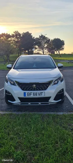 Peugeot 5008 BlueHDI 130 EAT8 Allure Business-Pack