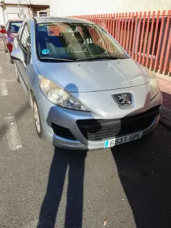 Peugeot 207 207 1.4i Confort 75 Confort
