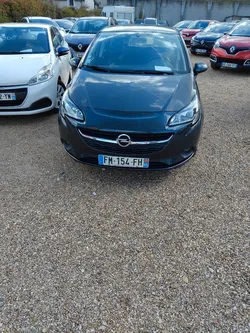 Opel corsa essence avec chaîne de distribution