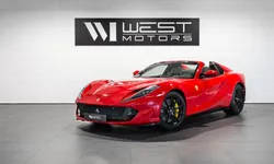 Ferrari 812 GTS V12 6.5 800 Ch - Packs Carbone extérieur & intérieur / Lift system / Sièges racing carbone / Display - 3 785.60E / Mois