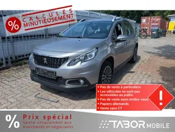 Peugeot 2008 1.2 12V PT 82 Active PDC SHZ Lichtaut. GRA