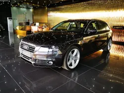 Audi A4 Avant 2.0 TDi Nacional