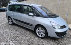 Renault Espace 2.2 dCi Confort 5L