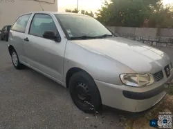 Seat Ibiza 1.4 a gasolina apenas 211mil/km