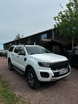 Ranger double cabine 2.0 bi-turbo 213 ch boite auto homologue 4 places