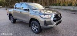 Toyota Hilux 2.4 D-4D 4WD CD CH Aut.