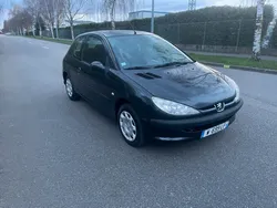 A VENDRE PEUGEOT 206 PACK CLIM ESSENCE 1.1 65ch