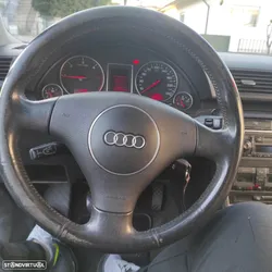Audi A4 Avant 1.9 TDI m5