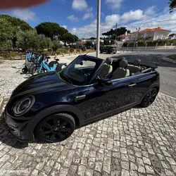 MINI Cabrio Cooper Premium Resolute Edition Auto