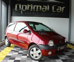 RENAULT TWINGO LUXE PRIVILEGE " 1ER MAIN " 1.2 L 16V 75 Ch " 28000 KM " GARANTIE 6 MOIS "