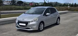 Peugeot 208 Impecável 102.000Km