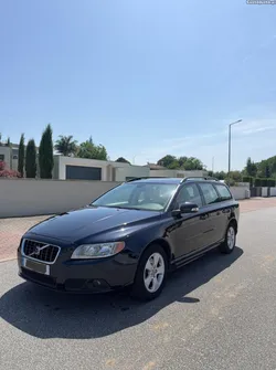 Volvo V70 2.0 D3 Momentum (Nacional)