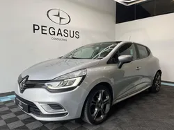 Renault Clio IV (K98) 1.5 dCi 90ch energy Intens
