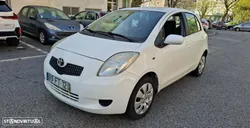 Toyota Yaris 1.0 VVT-i AC Manual