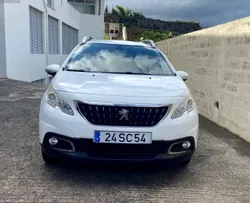 Peugeot 2008 1.6 HDI Pack Style Plus