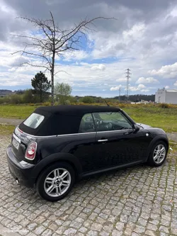 MINI Cabrio Cooper D