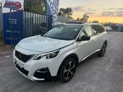 Magnifique Peugeot 5008 en 1,5 hdi 130 cv pack gt Line / gps / Bluetooth / Clim