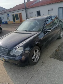 Mercedes-Benz C 220 Sedam