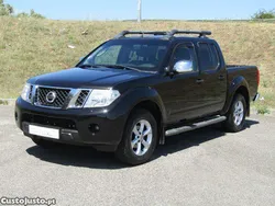 Nissan Navara 2.5 dCi PILOTE  4WD Full Extras