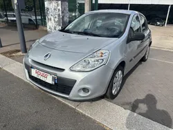 Renault CLIO III 1.5 DCI 70CH AUTHENTIQUE 115G 5P