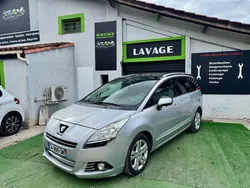 PEUGEOT 5008 1.6 HDi 112ch FAP BVM6 Allure 7pl