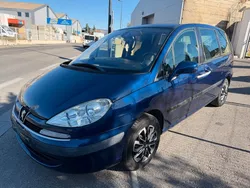 Peugeot 807 2.0 HDI 136 PACK CONFORT 8 places / KIT DISTRIBUTION + PAE NEUF