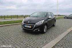 Peugeot 208 1.6 BlueHDi Style