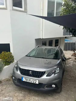 Peugeot 2008 1.2 PureTech Style