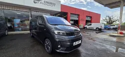 Opel Zafira (4) Taille XL BlueHDi 180 EAT8 Business