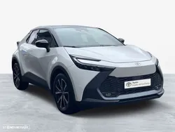 Toyota C-HR 1.8 Hybrid Square Collection