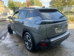 Peugeot 2008 accidenté