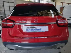 Mercedes-Benz GLA 180 7G-DCT