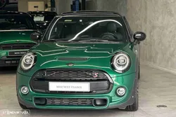 MINI 3 Portas Cooper S Auto Desportiva