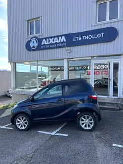 AIXAM CROSSLINE EVO BLEU DIESEL Voiture sans permis occasion 1ERE MAIN chez votre concessionnaire exclusif sans permis ETS THOLLOT