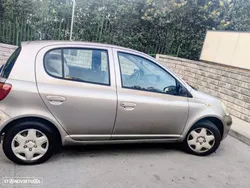 Toyota Yaris 1.0 Sol