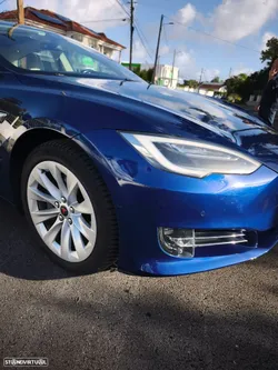 Tesla Model S 75