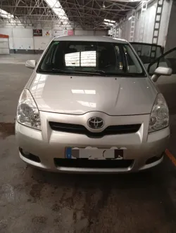Toyota Corolla Verso Corolla Verso 2.2D4D Sol Sol